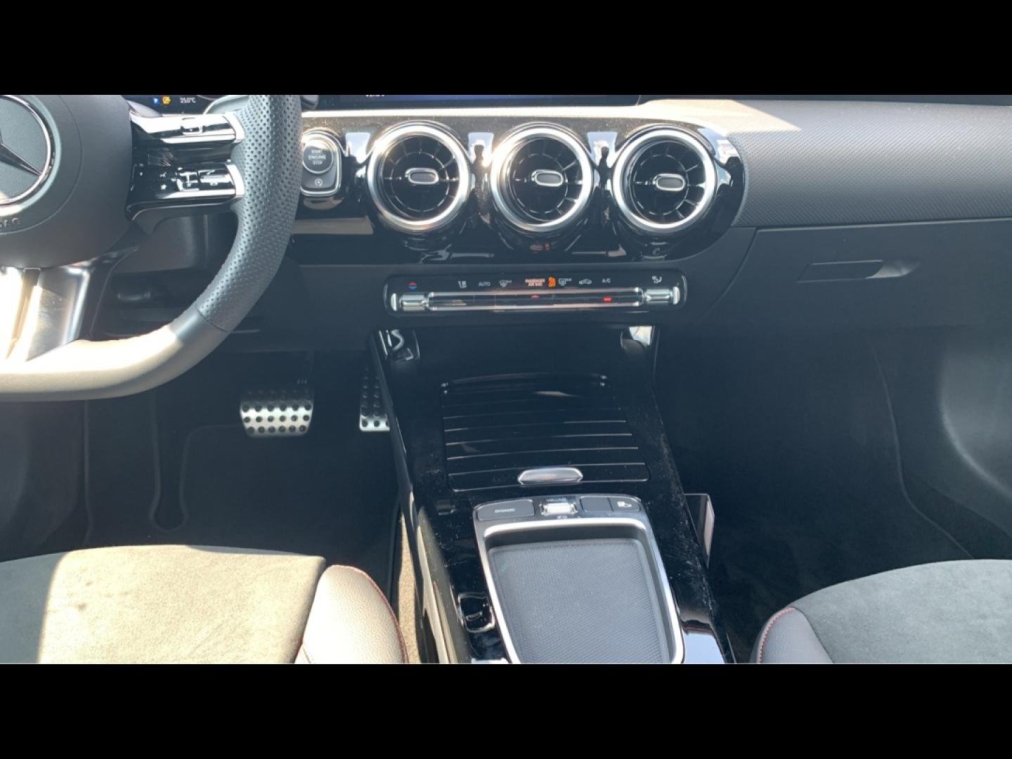 Image MERCEDES-BENZ Classe A 180 136ch Edition 140 7G-DCT