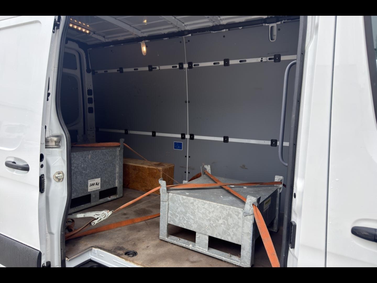 Image MERCEDES-BENZ Sprinter Fg 317 CDI 37 3T5 Pro Propulsion ptra 7t 9G-Tronic