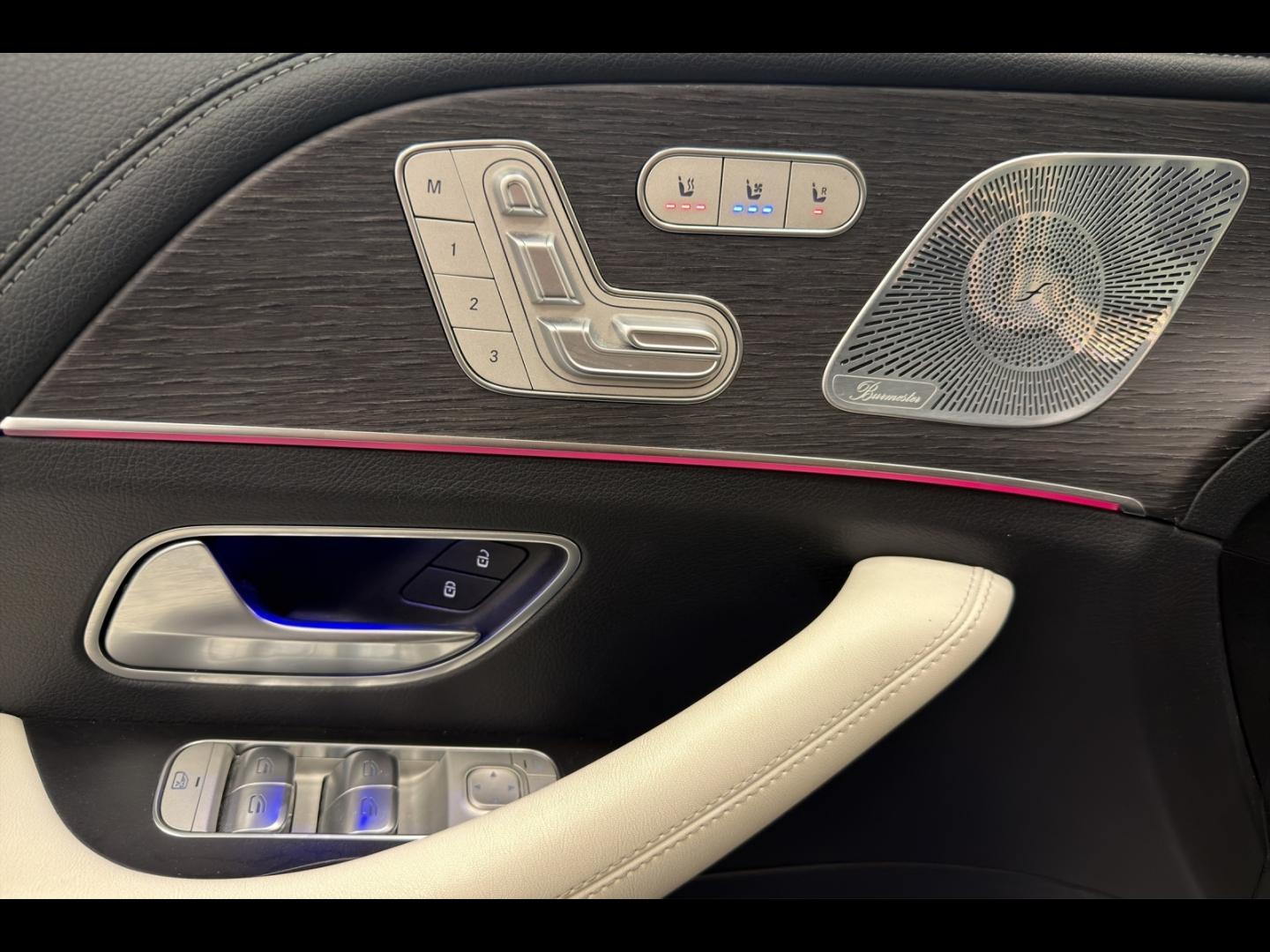 Image MERCEDES-BENZ GLE Coupé 350 de 194+136ch AMG Line 4Matic 9G-Tronic