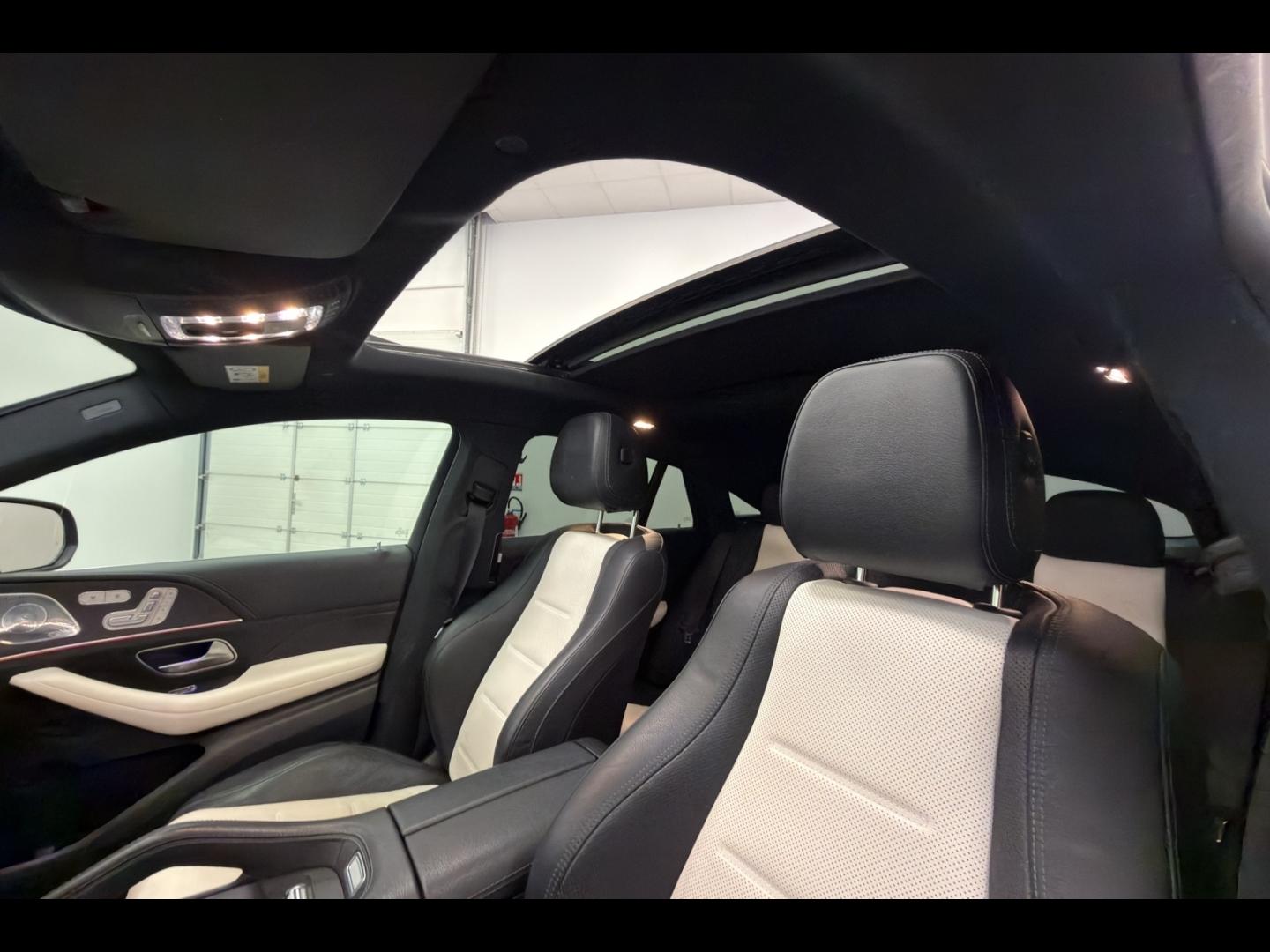 Image MERCEDES-BENZ GLE Coupé 350 de 194+136ch AMG Line 4Matic 9G-Tronic