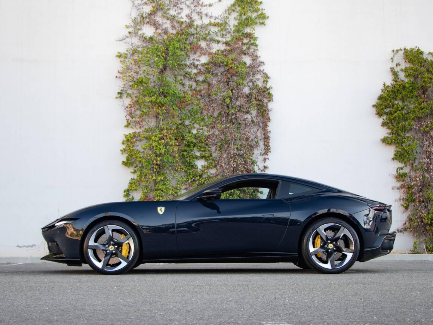 Image FERRARI AMALFI V8 BITURBO 3.9