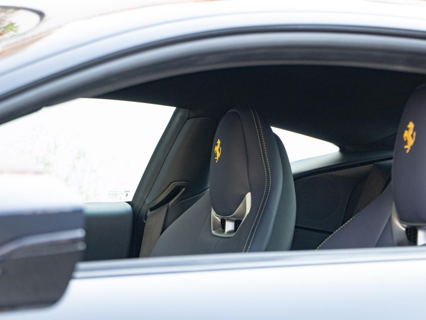 Image FERRARI AMALFI V8 BITURBO 3.9