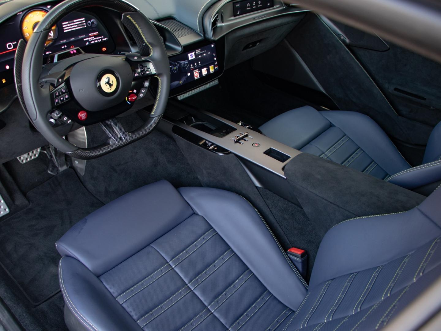 Image FERRARI AMALFI V8 BITURBO 3.9
