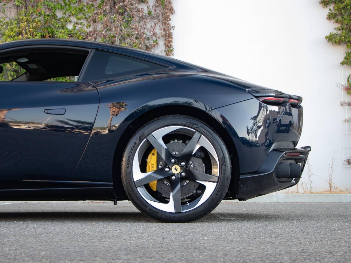 Image FERRARI AMALFI V8 BITURBO 3.9