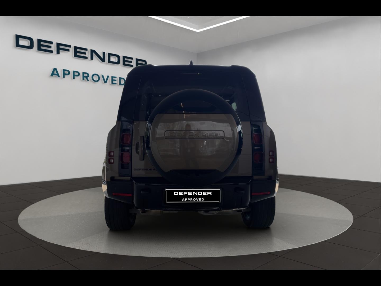 Image LAND-ROVER Defender 110 2.0 P300e X-Dynamic HSE