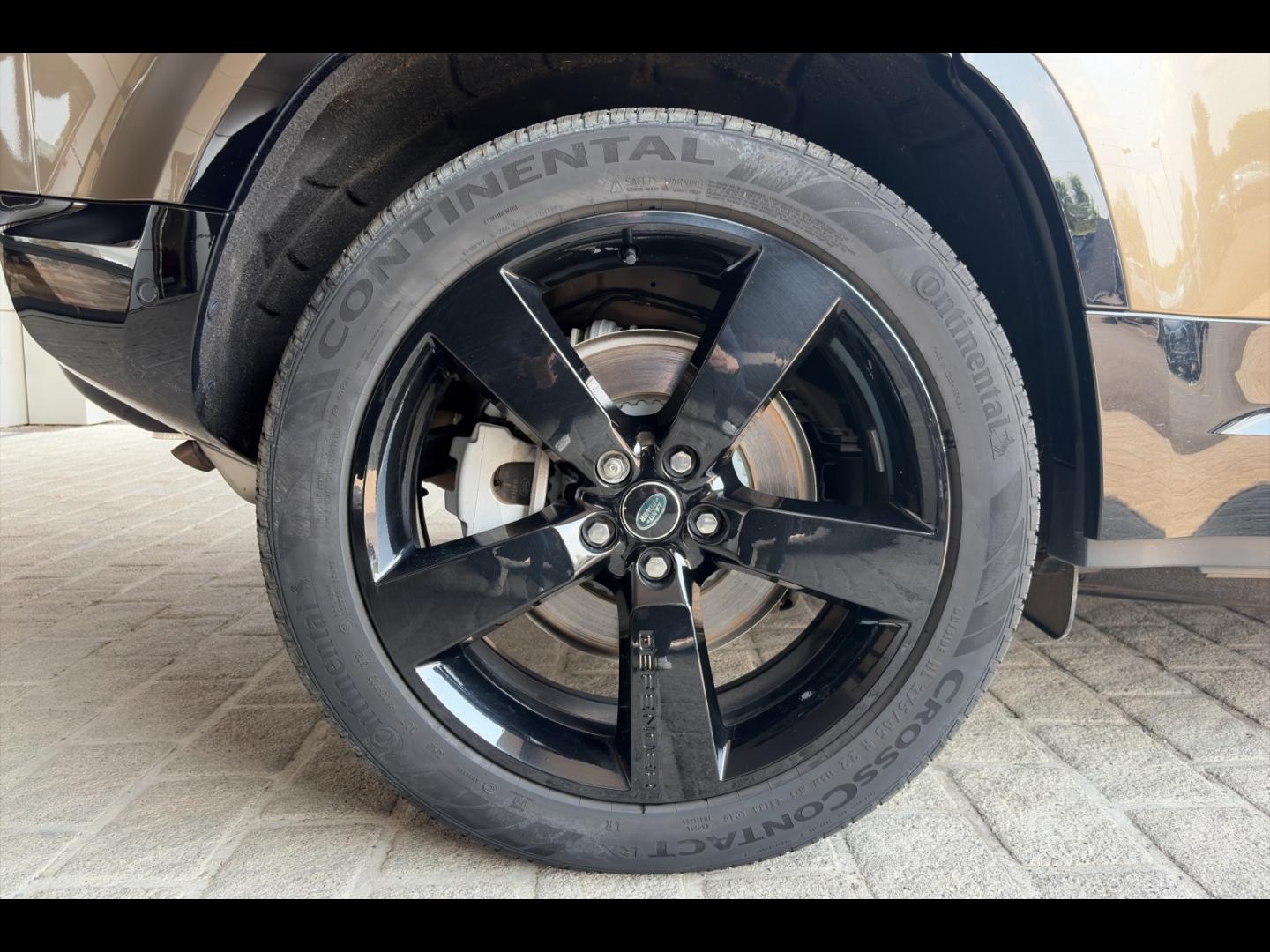 Image LAND-ROVER Defender 110 2.0 P300e X-Dynamic HSE