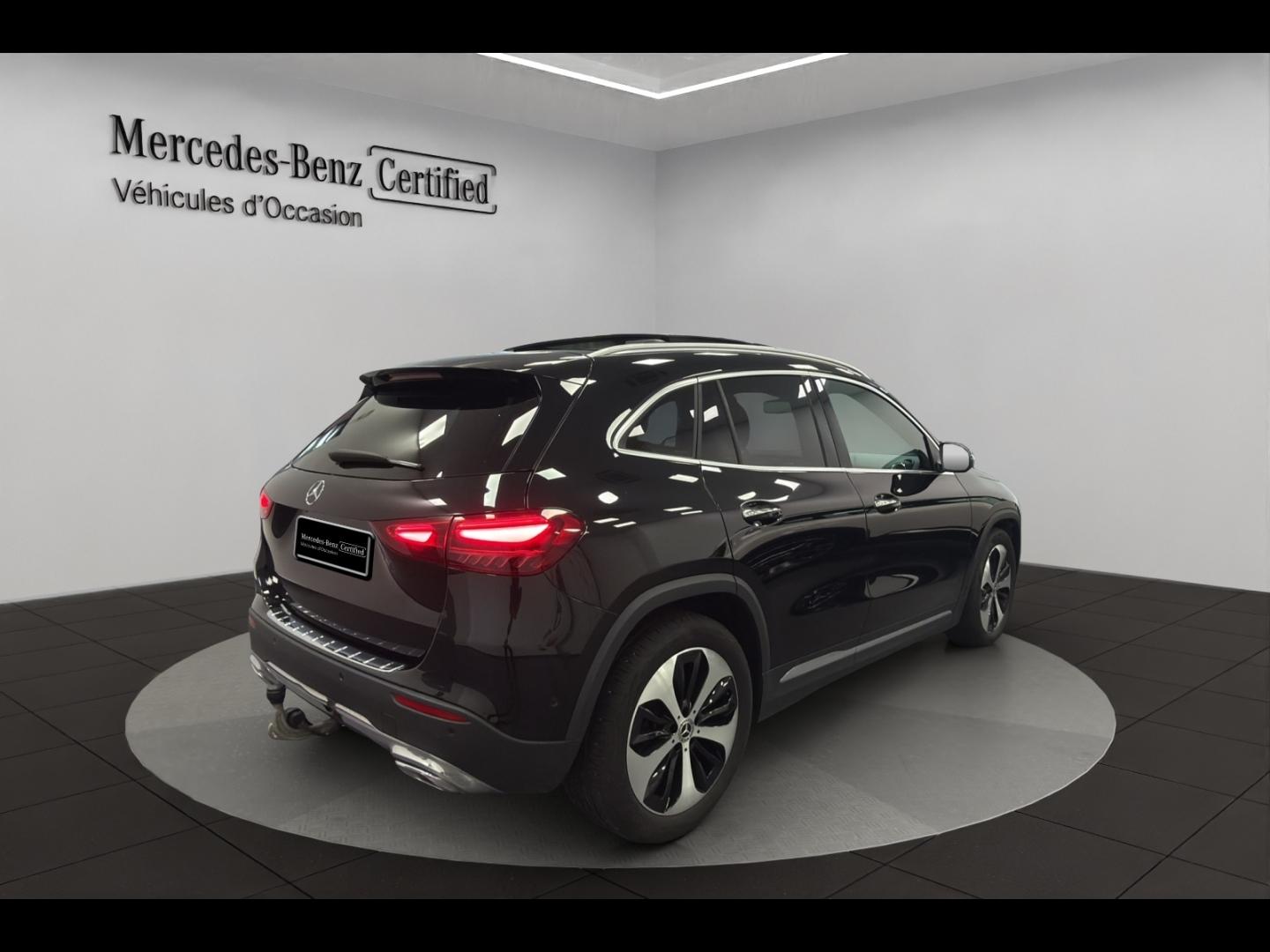 Image MERCEDES-BENZ GLA 200 d 150ch Progressive Line 8G-DCT 4Matic