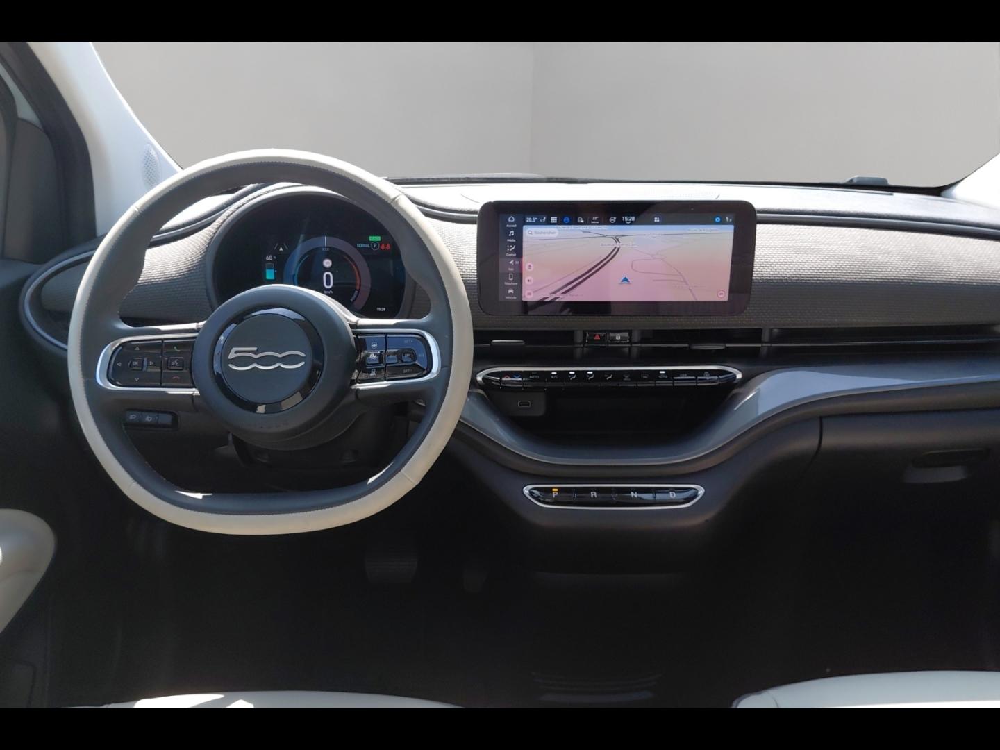 Image FIAT 500 e 118ch La Prima MY23