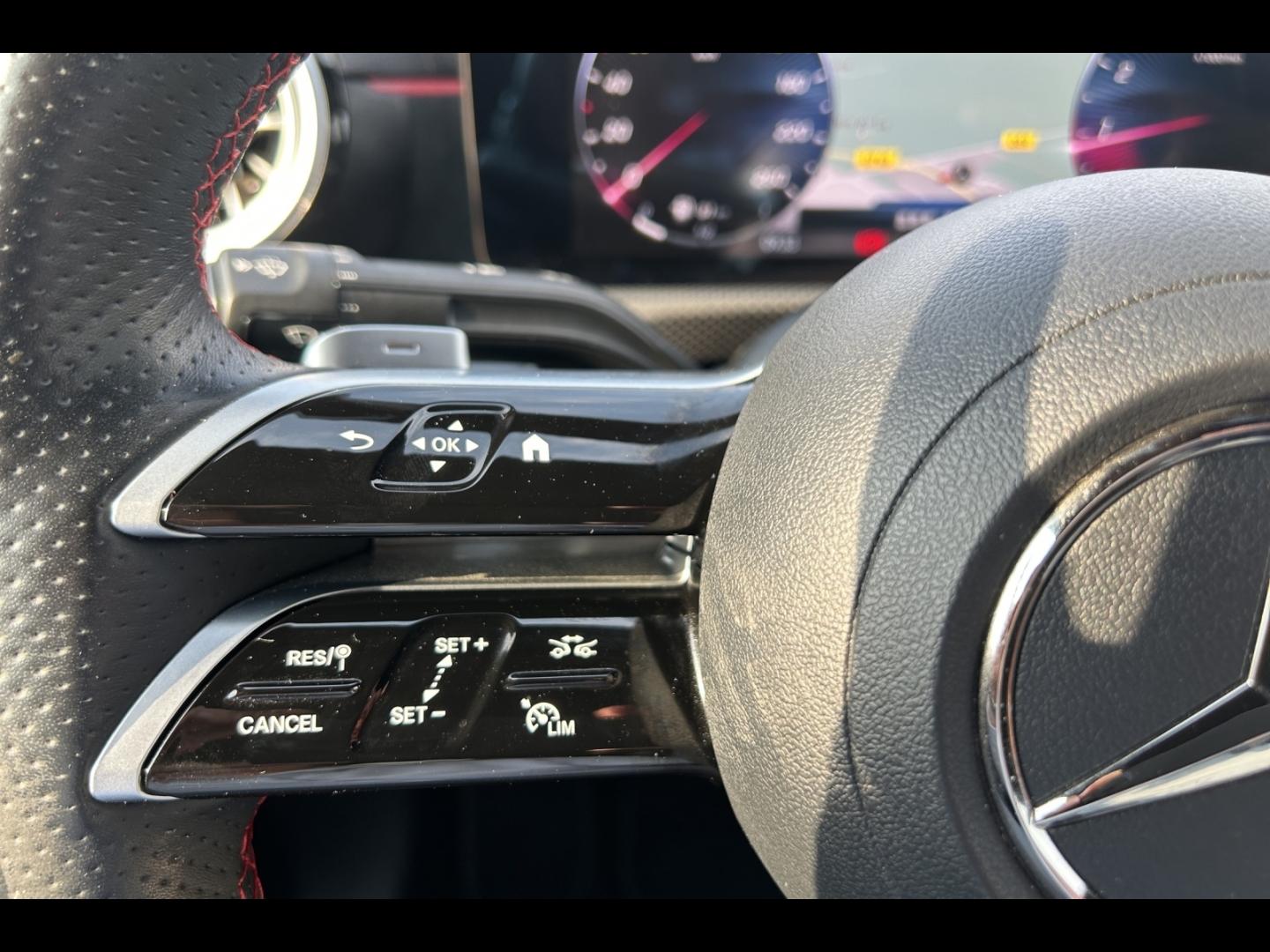 Image MERCEDES-BENZ CLA 200 163ch AMG Line 7G-DCT