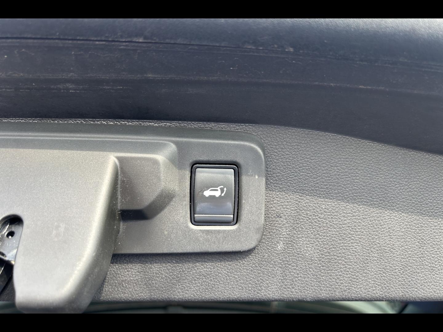 Image RENAULT Austral 1.2 E-Tech full hybrid 200ch Techno esprit Alpine