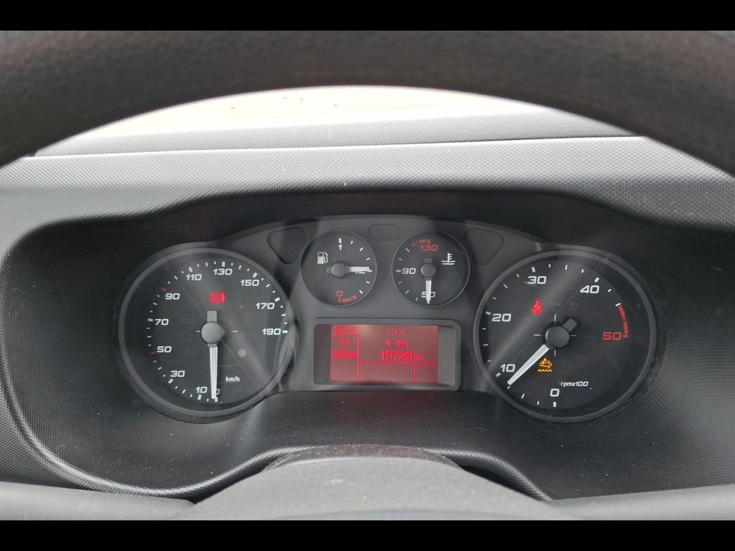 Image IVECO Daily CCb 35C16H empattement 3450 3.0 BENNE