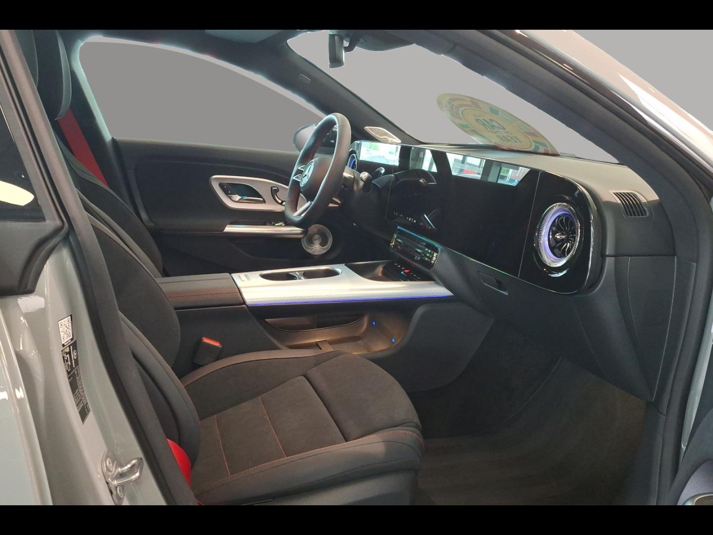 Image MERCEDES-BENZ CLA 200 163+30ch AMG Line 8G-eDCT