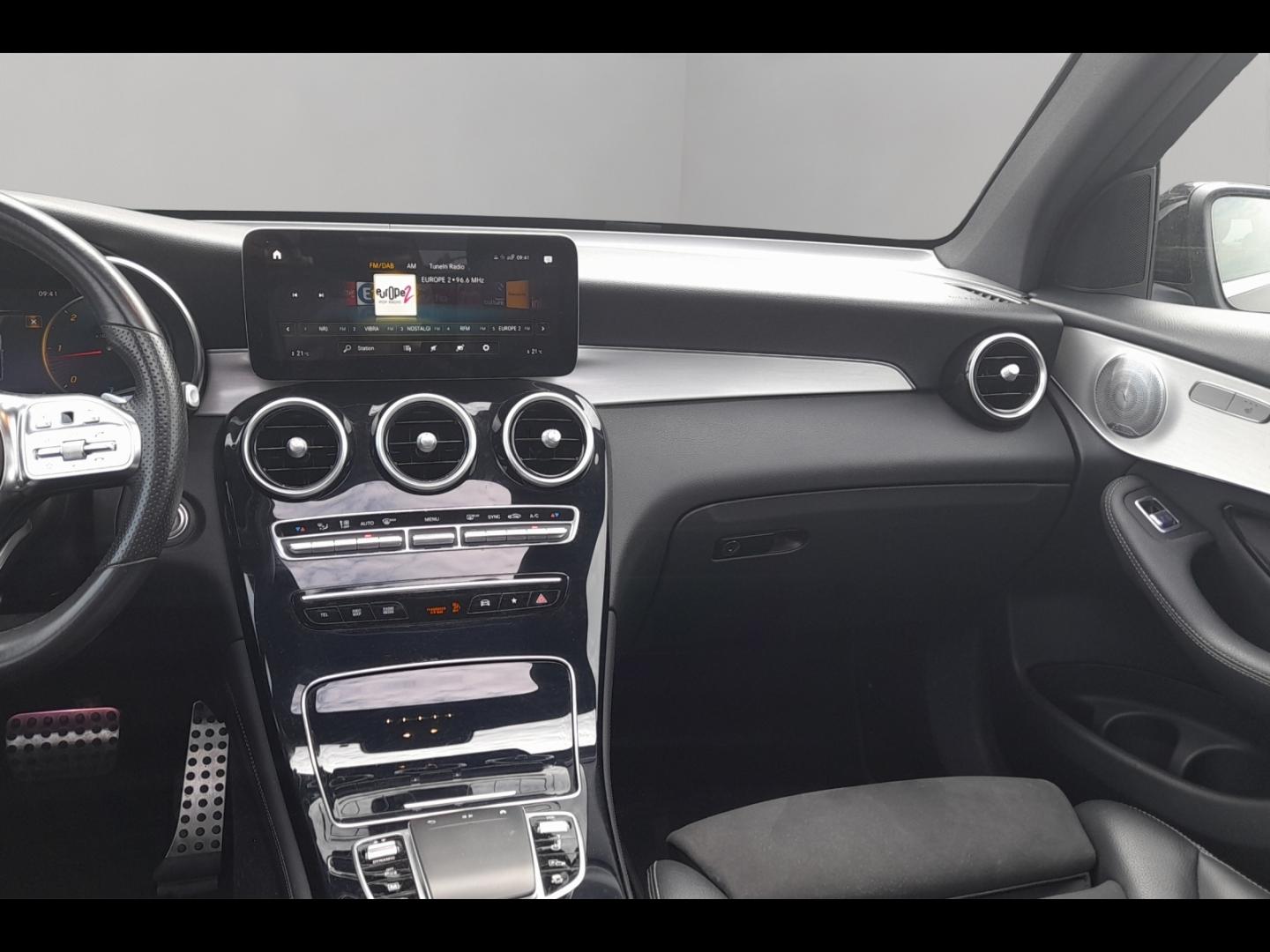Image MERCEDES-BENZ GLC 220 d 194ch AMG Line 4Matic 9G-Tronic