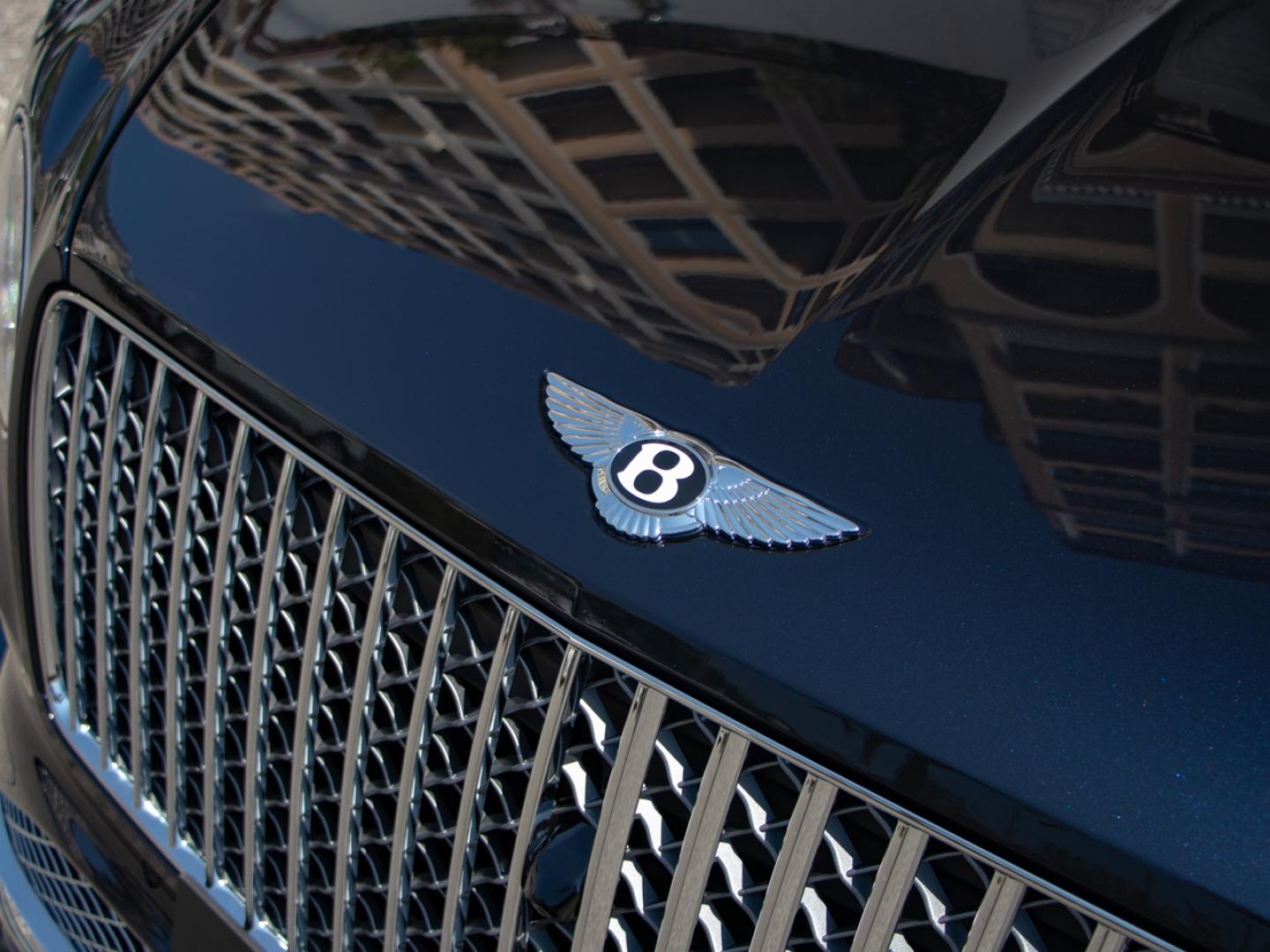 Image BENTLEY BENTAYGA EWB Atelier V8 4.0 550ch
