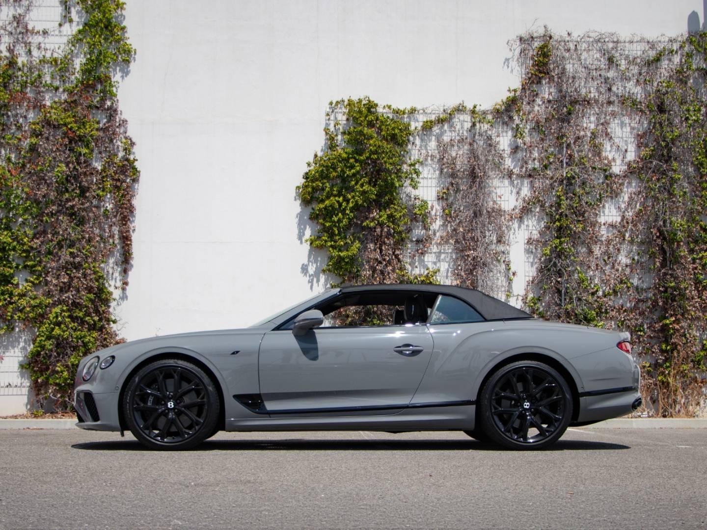 Image BENTLEY CONTINENTAL GTC S V8 4.0 550ch