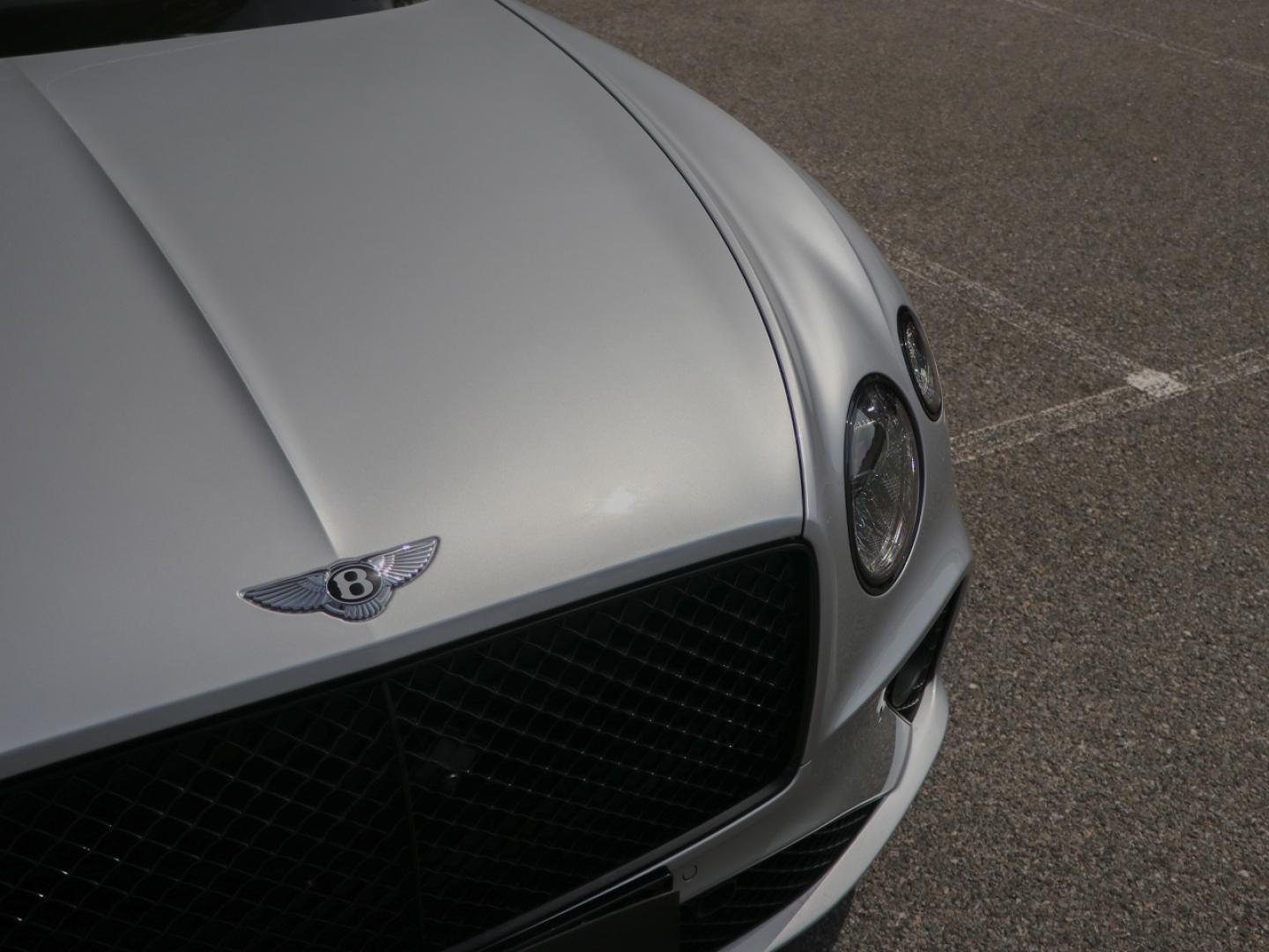 Image BENTLEY CONTINENTAL GT V8 4.0 550ch