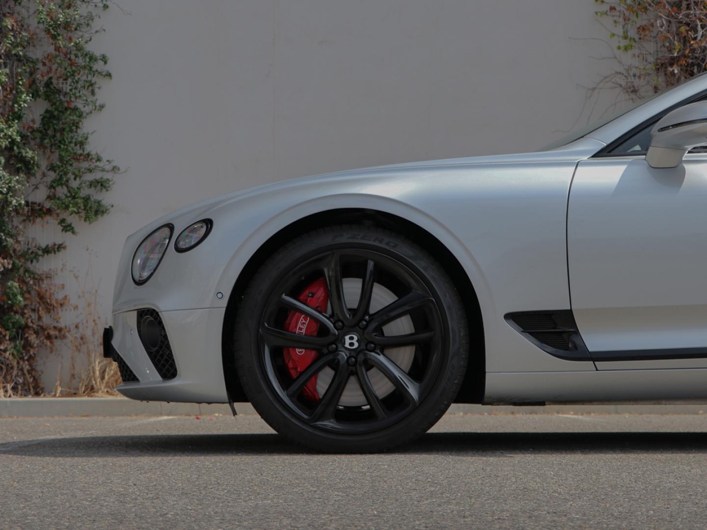 Image BENTLEY CONTINENTAL GT V8 4.0 550ch