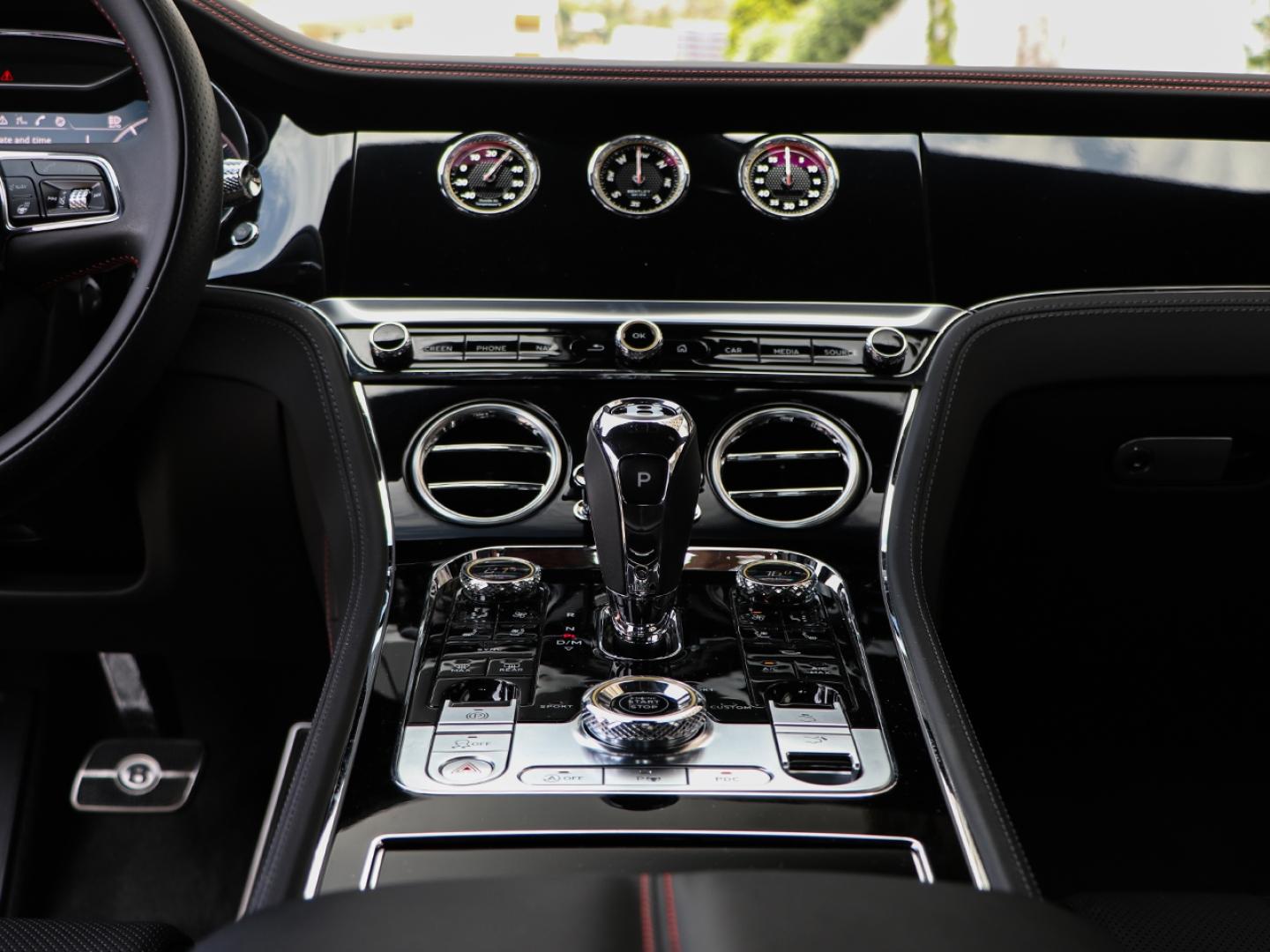Image BENTLEY CONTINENTAL GT V8 4.0 550ch