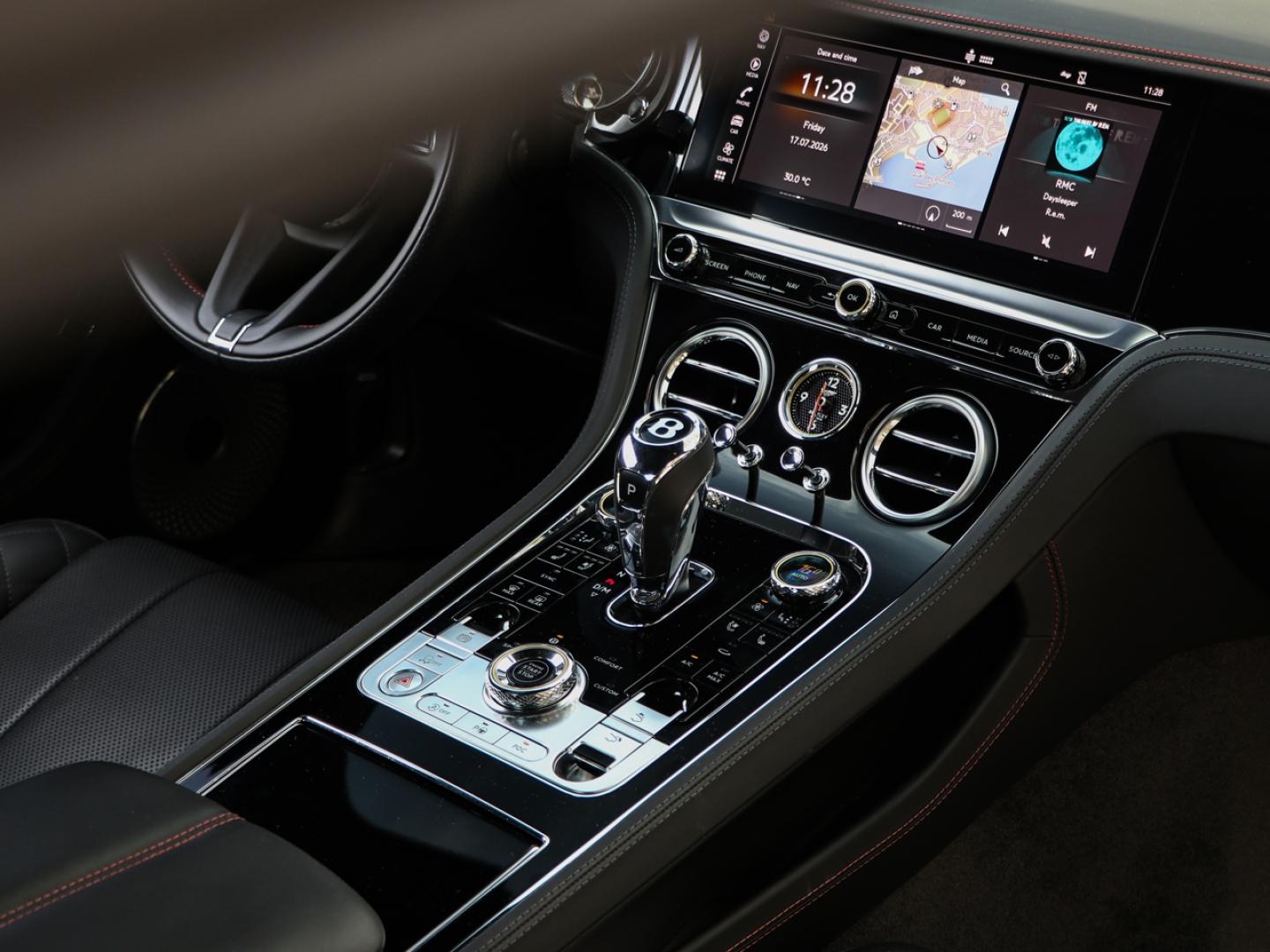 Image BENTLEY CONTINENTAL GT V8 4.0 550ch