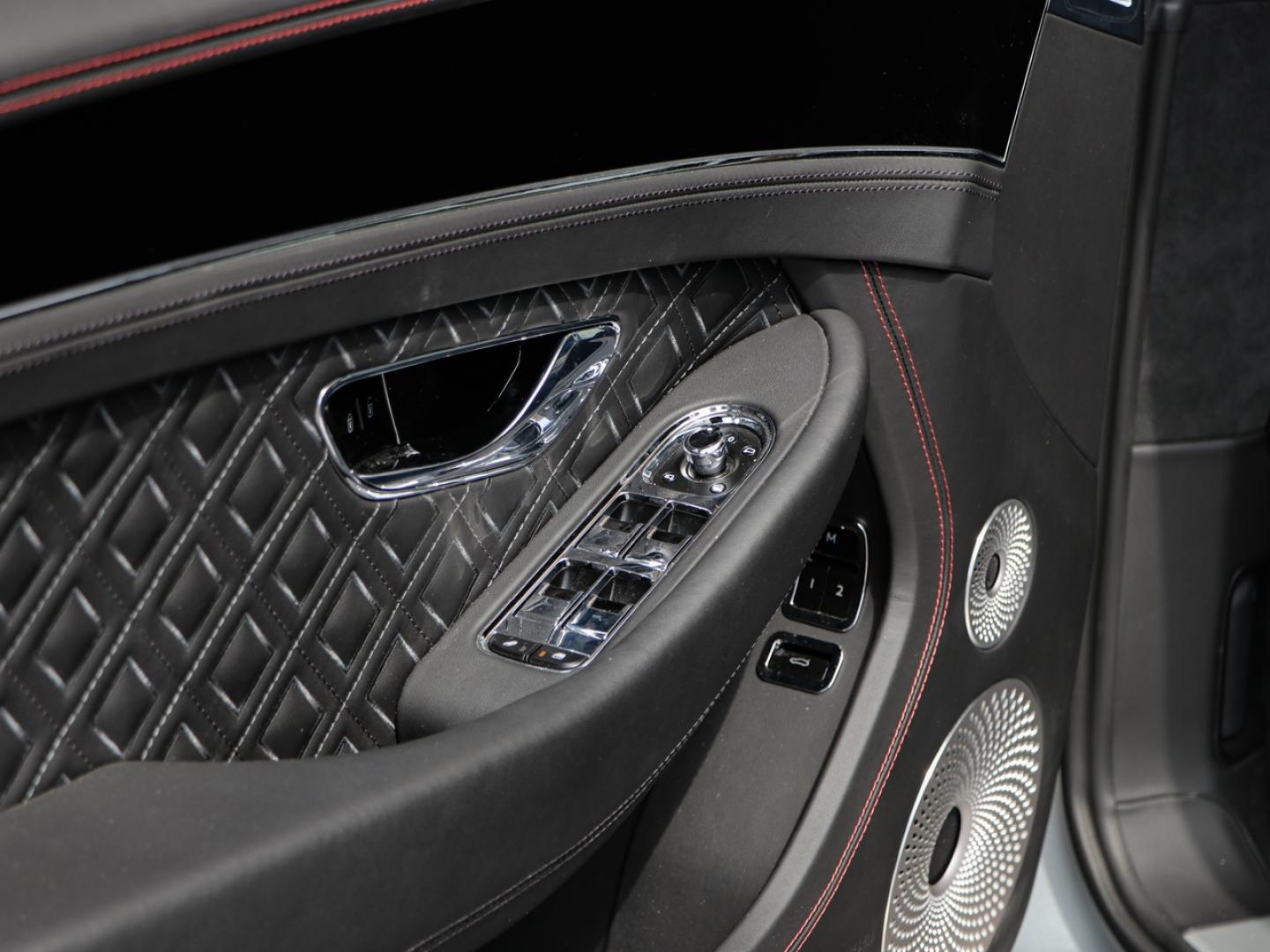 Image BENTLEY CONTINENTAL GT V8 4.0 550ch