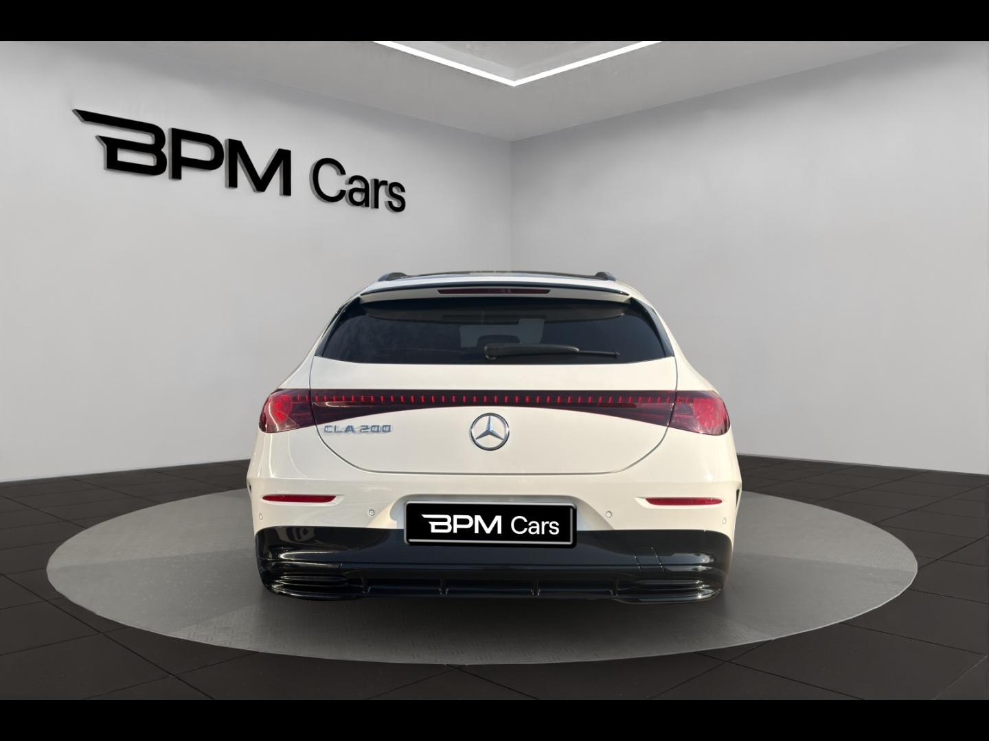Image MERCEDES-BENZ CLA Shooting Brake 200 163+30ch AMG Line 8G-eDCT