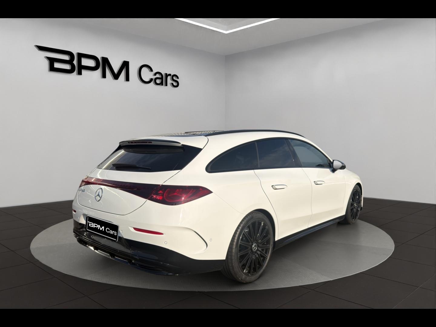 Image MERCEDES-BENZ CLA Shooting Brake 200 163+30ch AMG Line 8G-eDCT