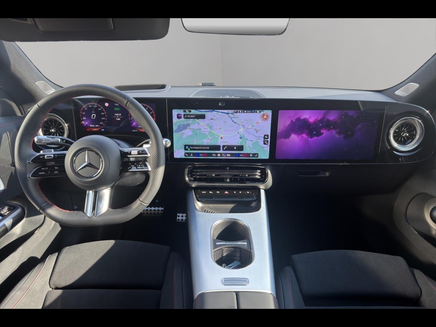 Image MERCEDES-BENZ CLA Shooting Brake 200 163+30ch AMG Line 8G-eDCT