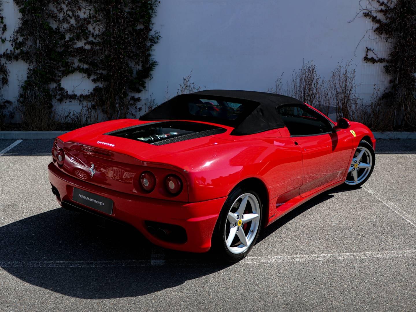 Image FERRARI 360 SPIDER F1 V8 ATMOSPHERIQUE 3.6
