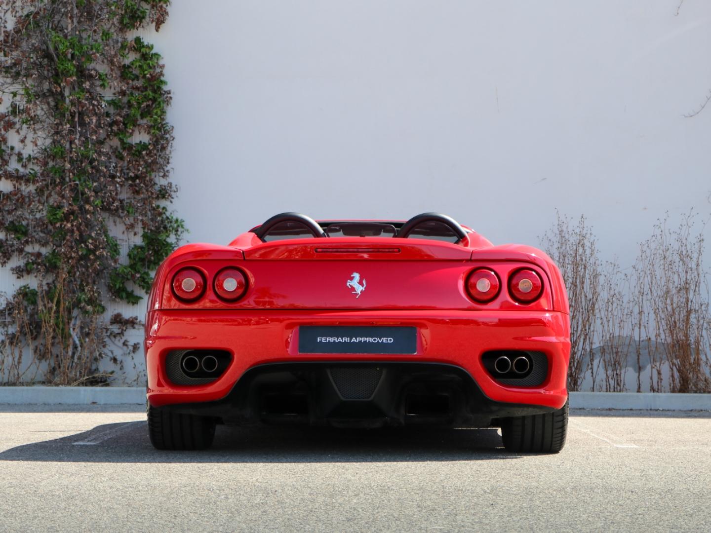 Image FERRARI 360 SPIDER F1 V8 ATMOSPHERIQUE 3.6