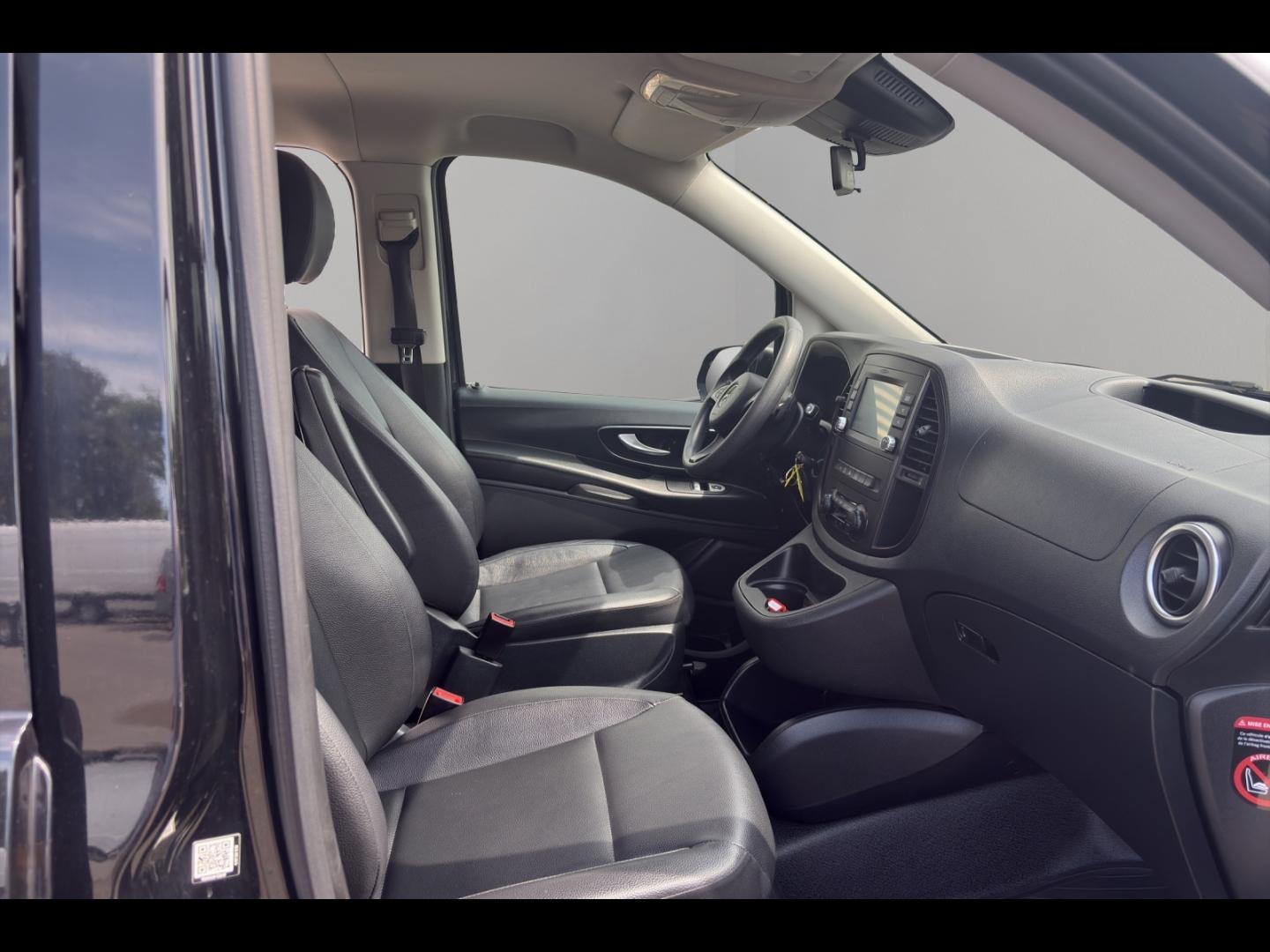 Image MERCEDES-BENZ Vito Fg 116 CDI Mixto Compact Select E6 Propulsion