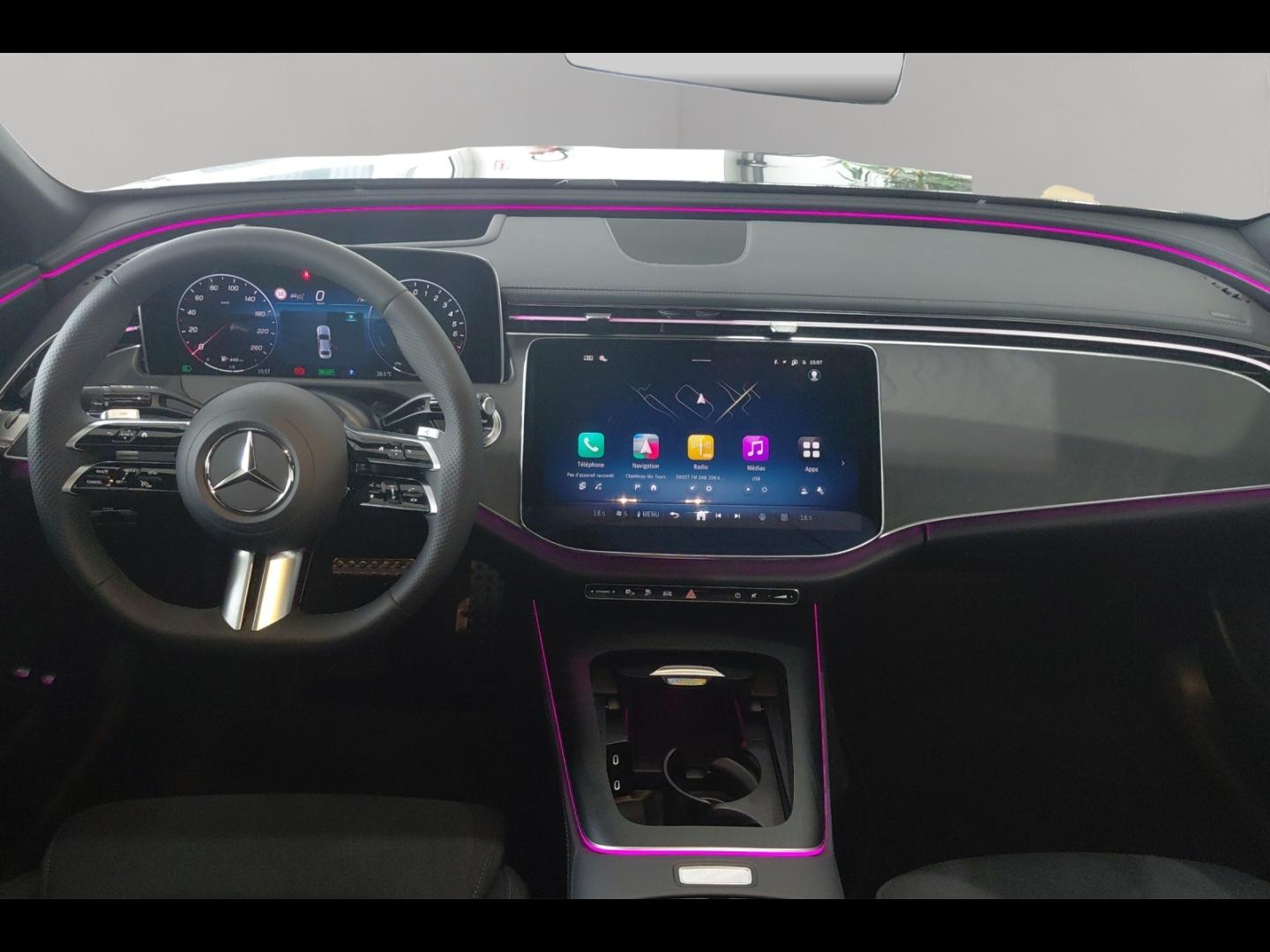 Image MERCEDES-BENZ Classe E 300 e Hybrid EQ 204+129ch AMG Line+ 9G-Tronic