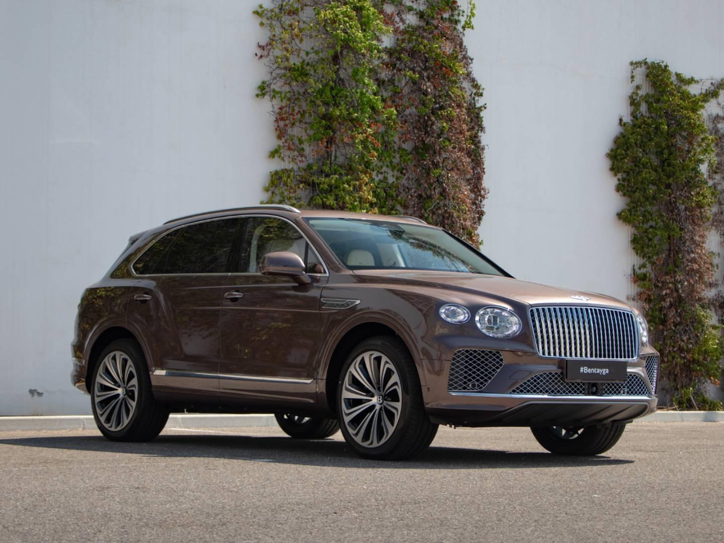 Image BENTLEY BENTAYGA Atelier V8 4.0 550ch