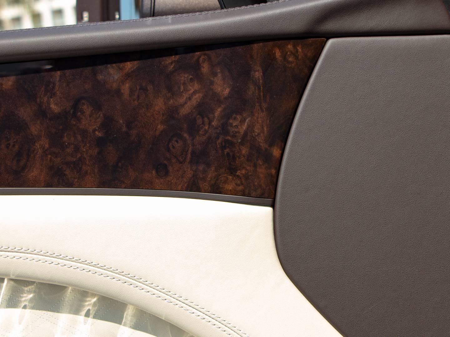 Image BENTLEY BENTAYGA Atelier V8 4.0 550ch
