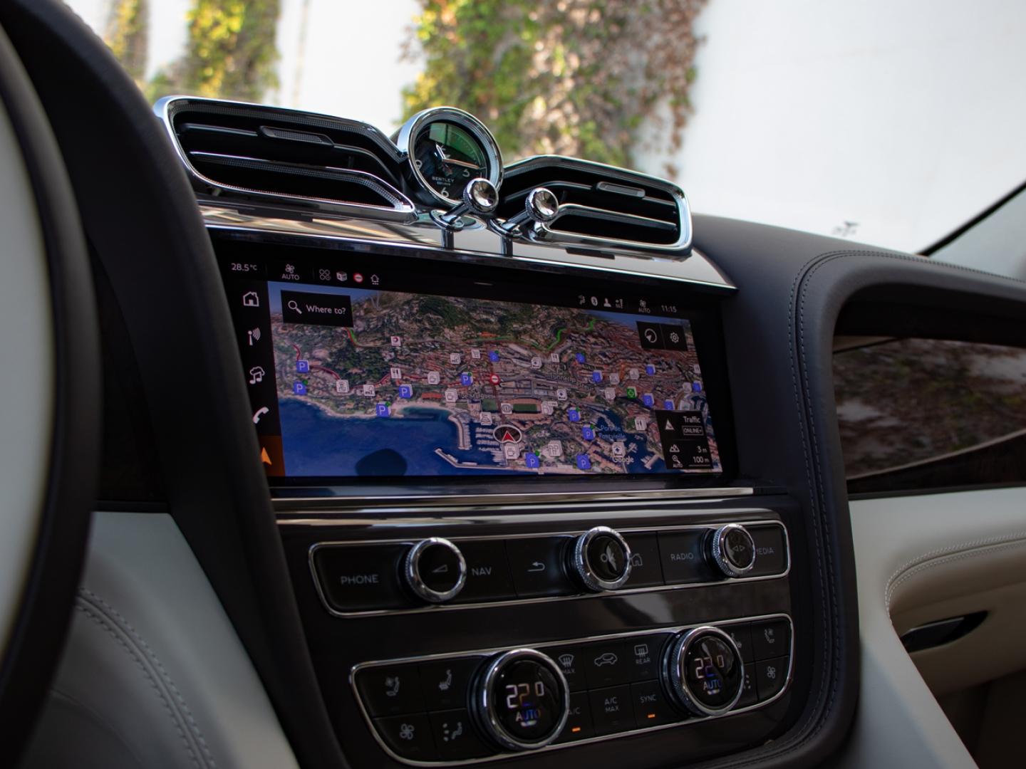 Image BENTLEY BENTAYGA Atelier V8 4.0 550ch