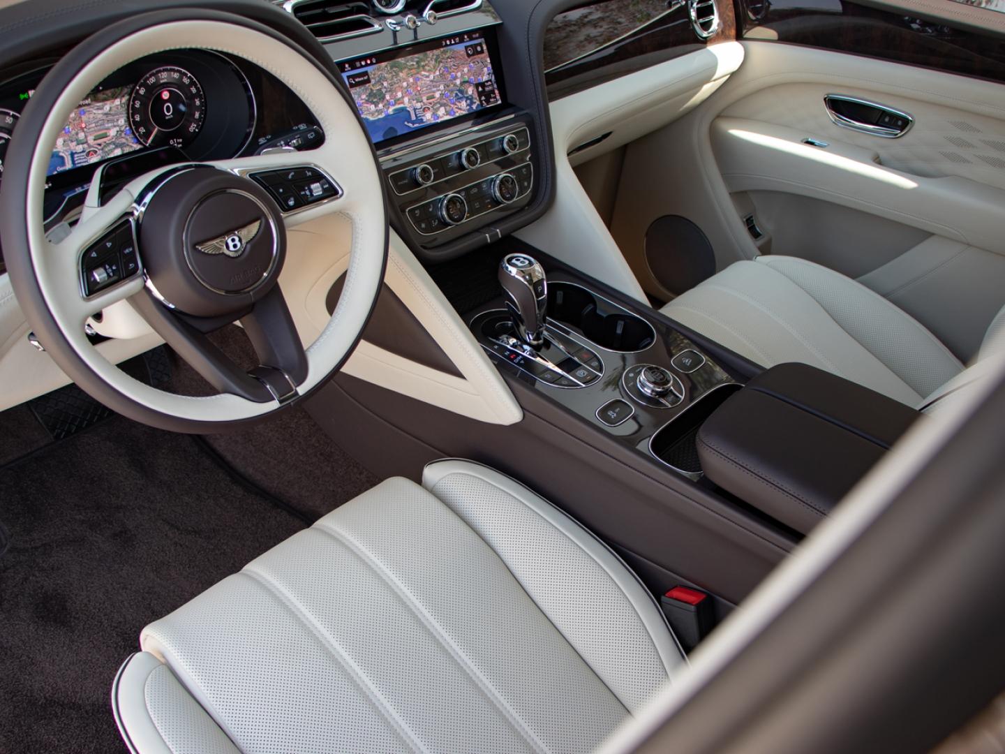 Image BENTLEY BENTAYGA Atelier V8 4.0 550ch
