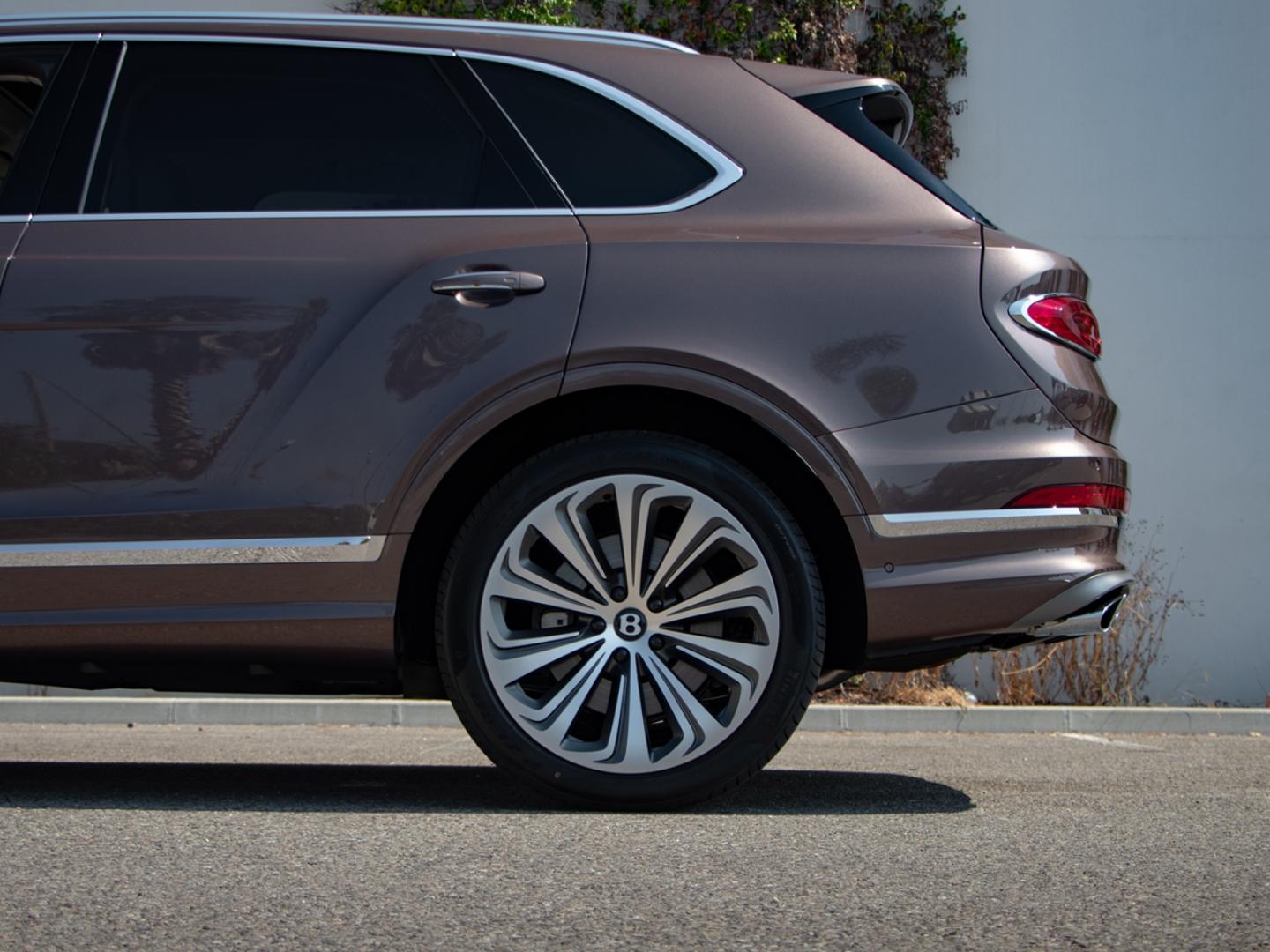Image BENTLEY BENTAYGA Atelier V8 4.0 550ch