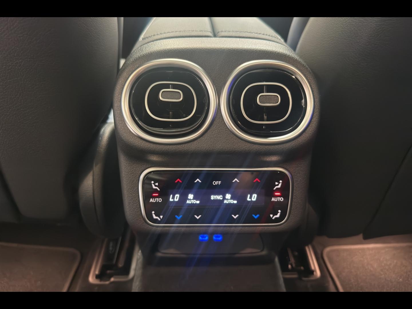 Image MERCEDES-BENZ GLC 300 de Hybrid 333ch AMG Line + 4Matic 9G-Tronic