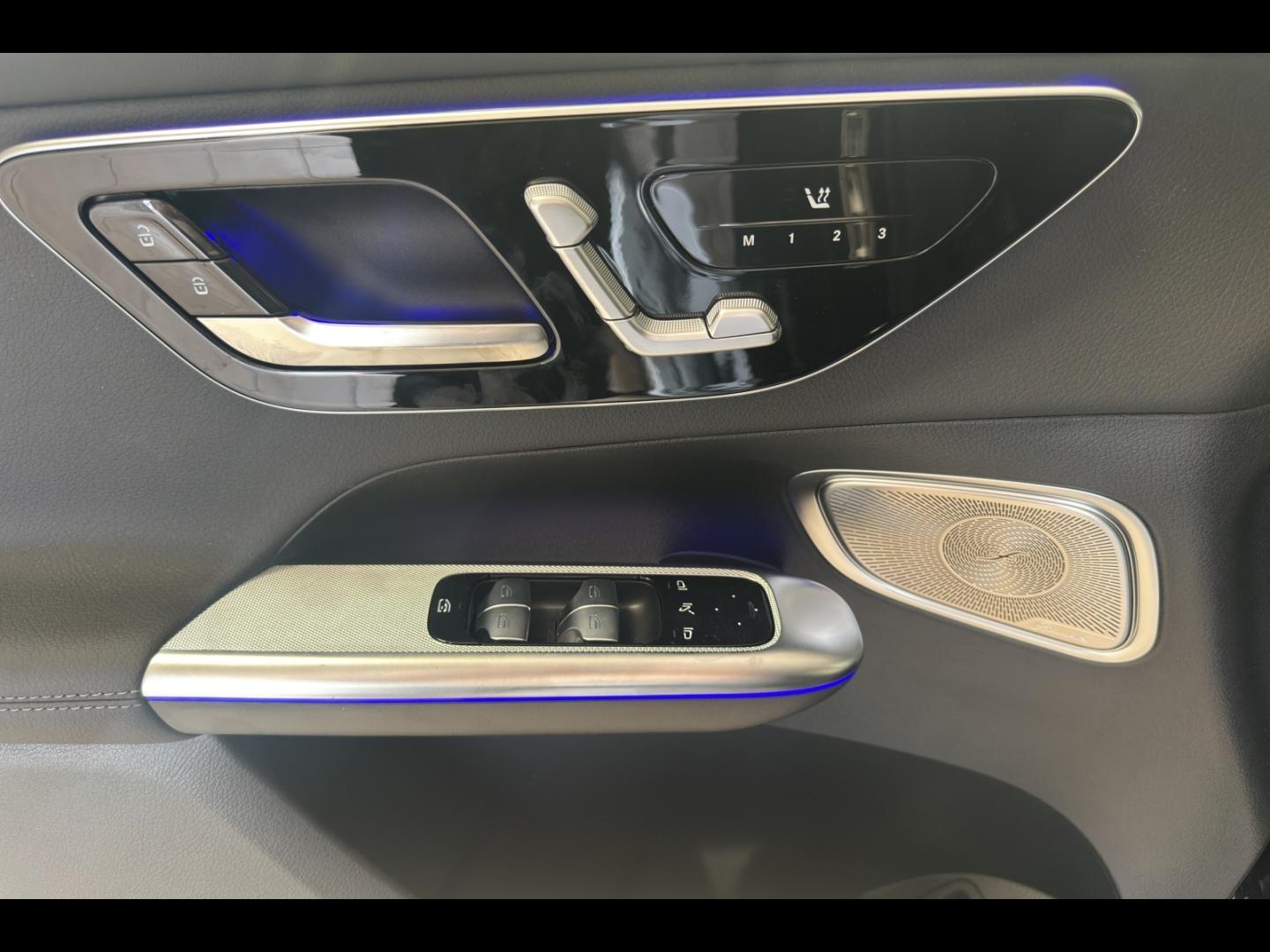 Image MERCEDES-BENZ GLC 300 de Hybrid 333ch AMG Line + 4Matic 9G-Tronic