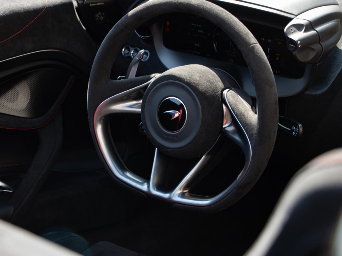 Image MCLAREN 750S SPIDER 750ch