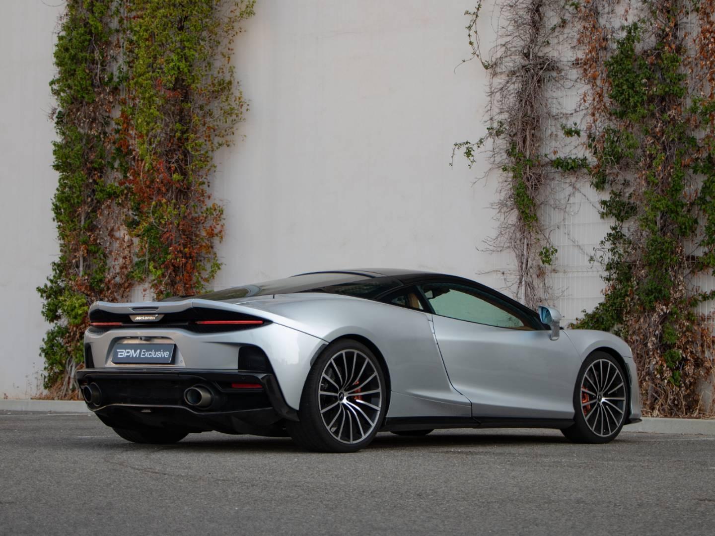 Image MCLAREN GT 620ch