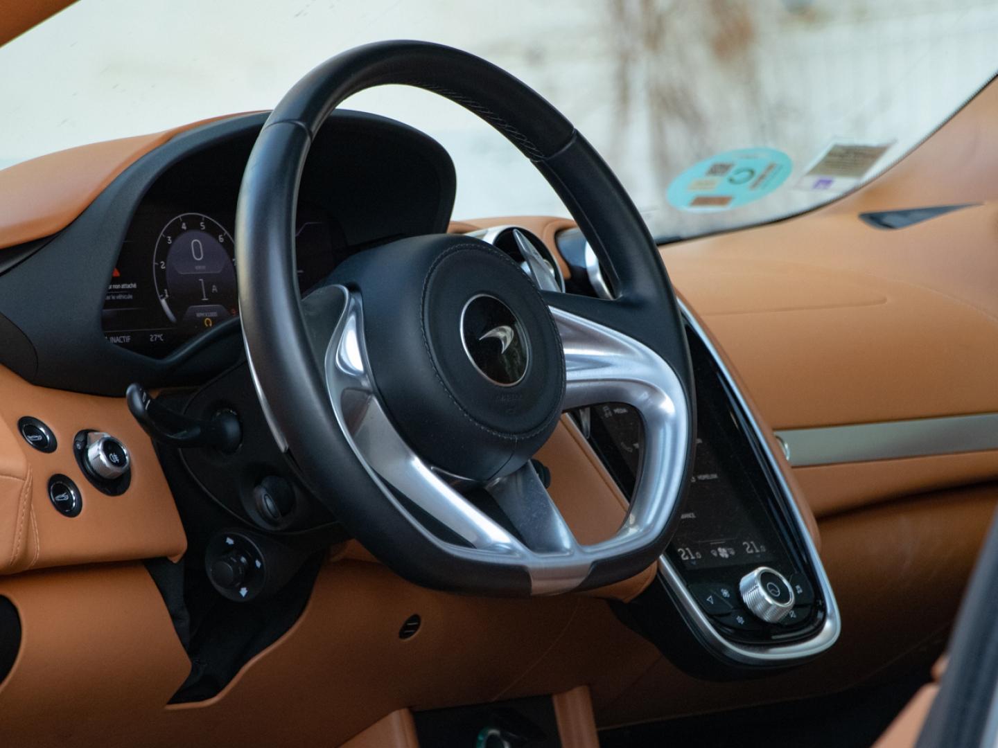 Image MCLAREN GT 620ch