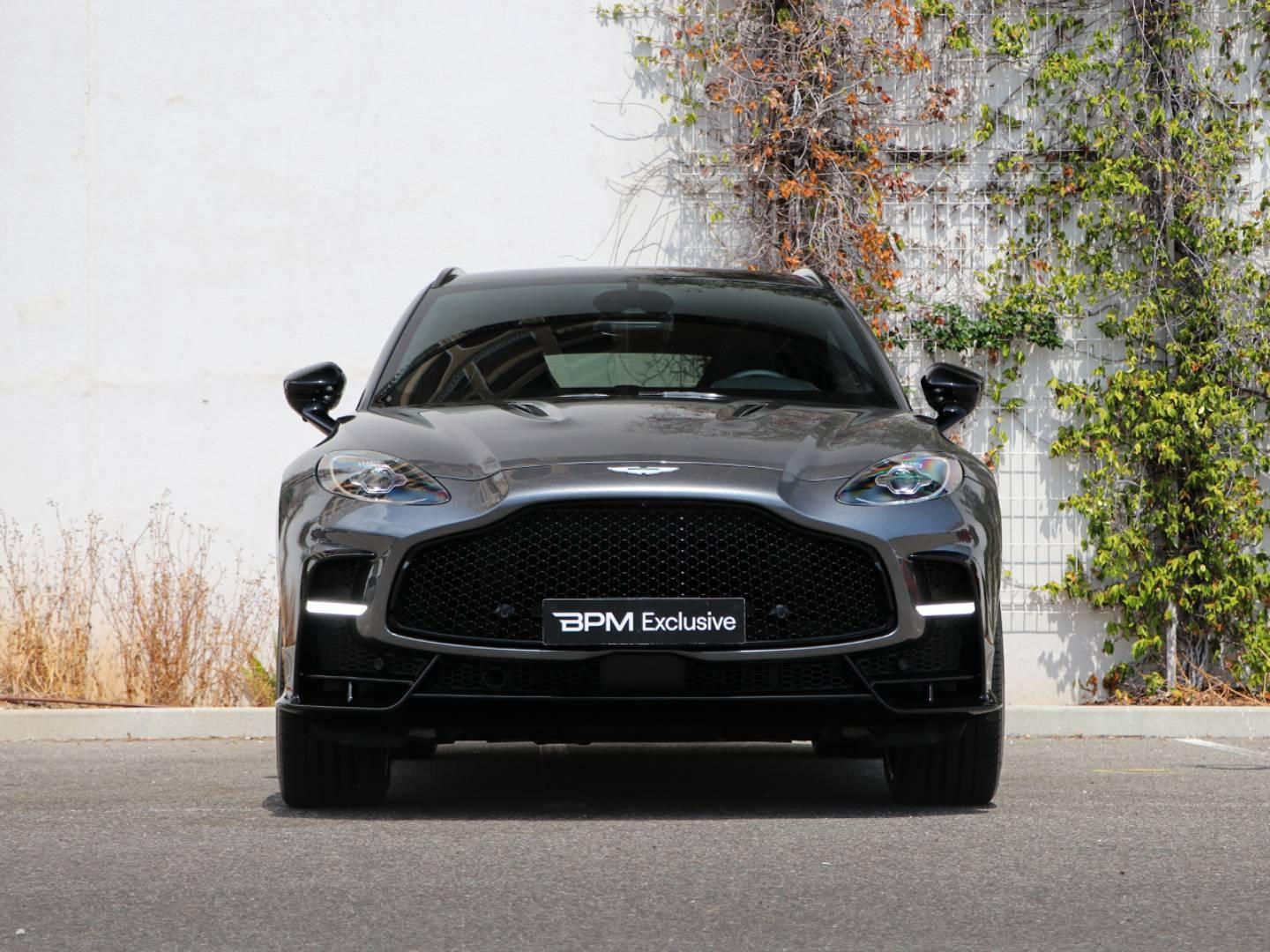 Image ASTON MARTIN DBX 4.0 V8 biturbo 727ch S