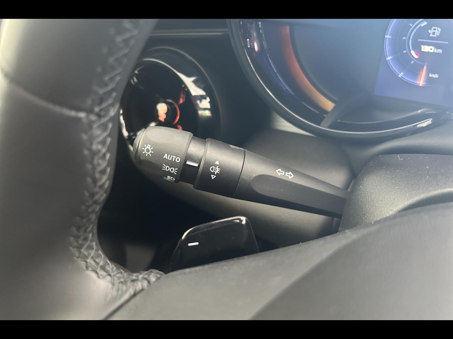 Image ALFA ROMEO Junior 1.2 Ibrida 136ch DCT6