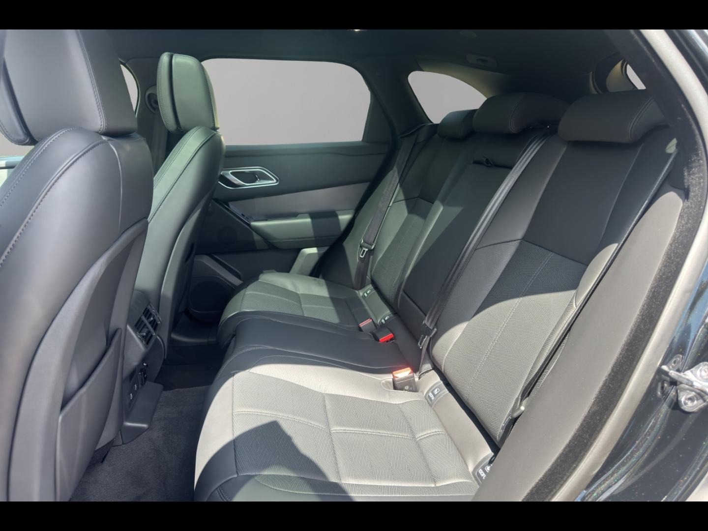 Image LAND-ROVER Range Rover Velar 2.0 P400e 404ch PHEV R-Dynamic HSE AWD BVA