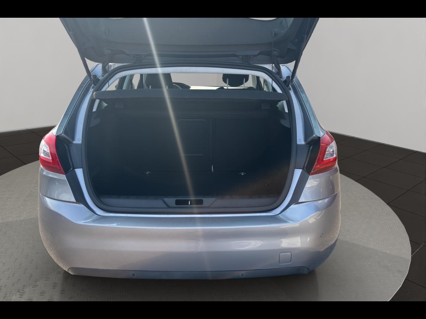 Image PEUGEOT 308 1.6 BlueHDi 120ch Allure S&S EAT6 5p