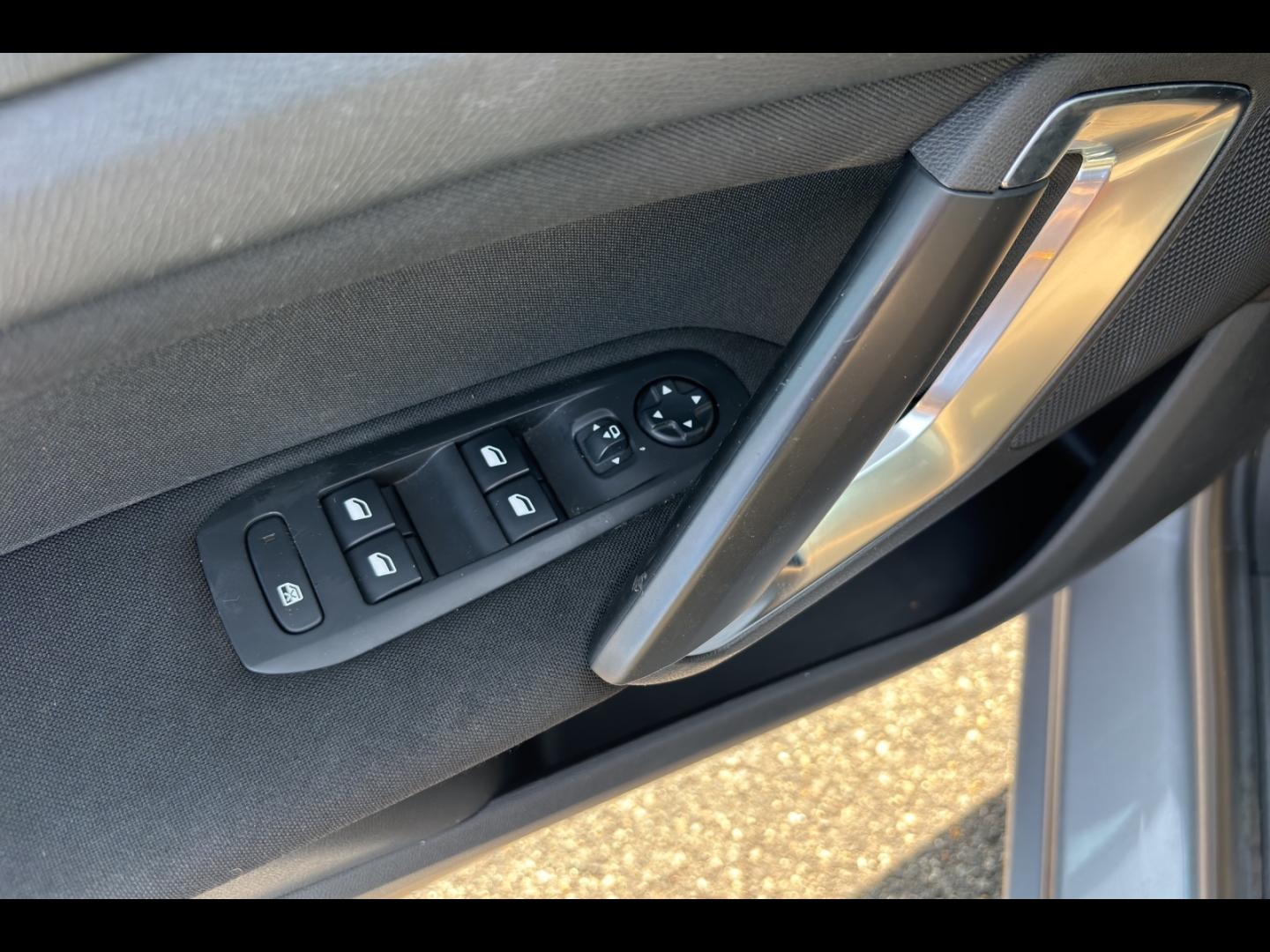 Image PEUGEOT 308 1.6 BlueHDi 120ch Allure S&S EAT6 5p