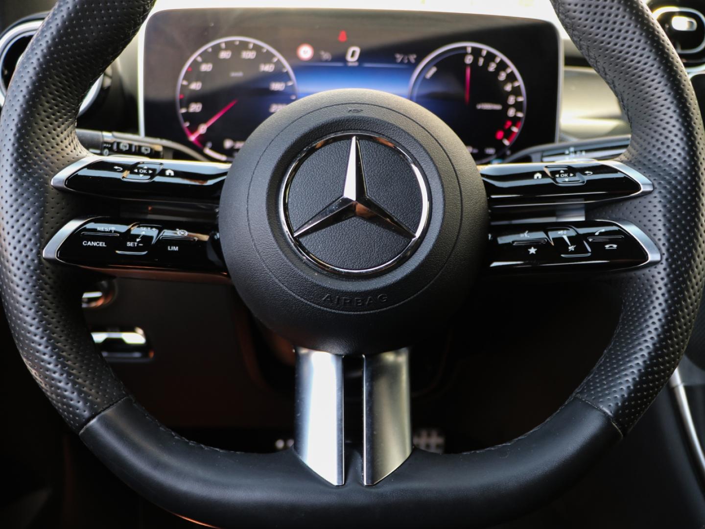 Image MERCEDES-BENZ GLC 300 e Hybrid 313ch AMG Line 4Matic 9G-Tronic