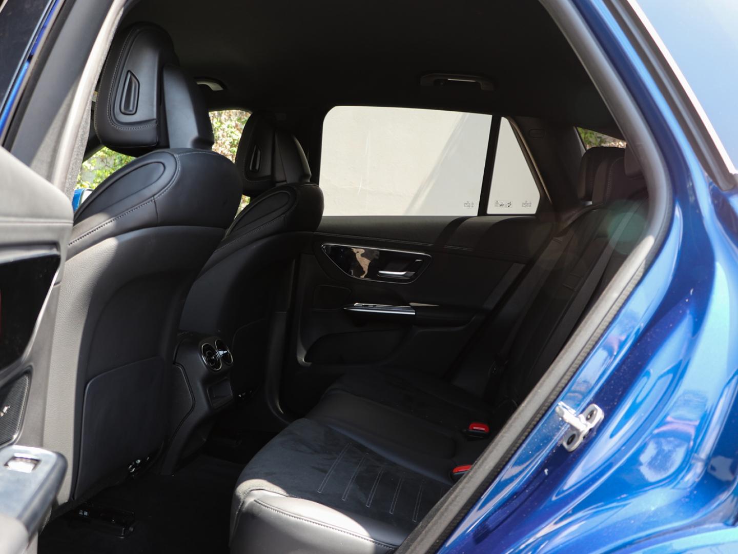 Image MERCEDES-BENZ GLC 300 e Hybrid 313ch AMG Line 4Matic 9G-Tronic