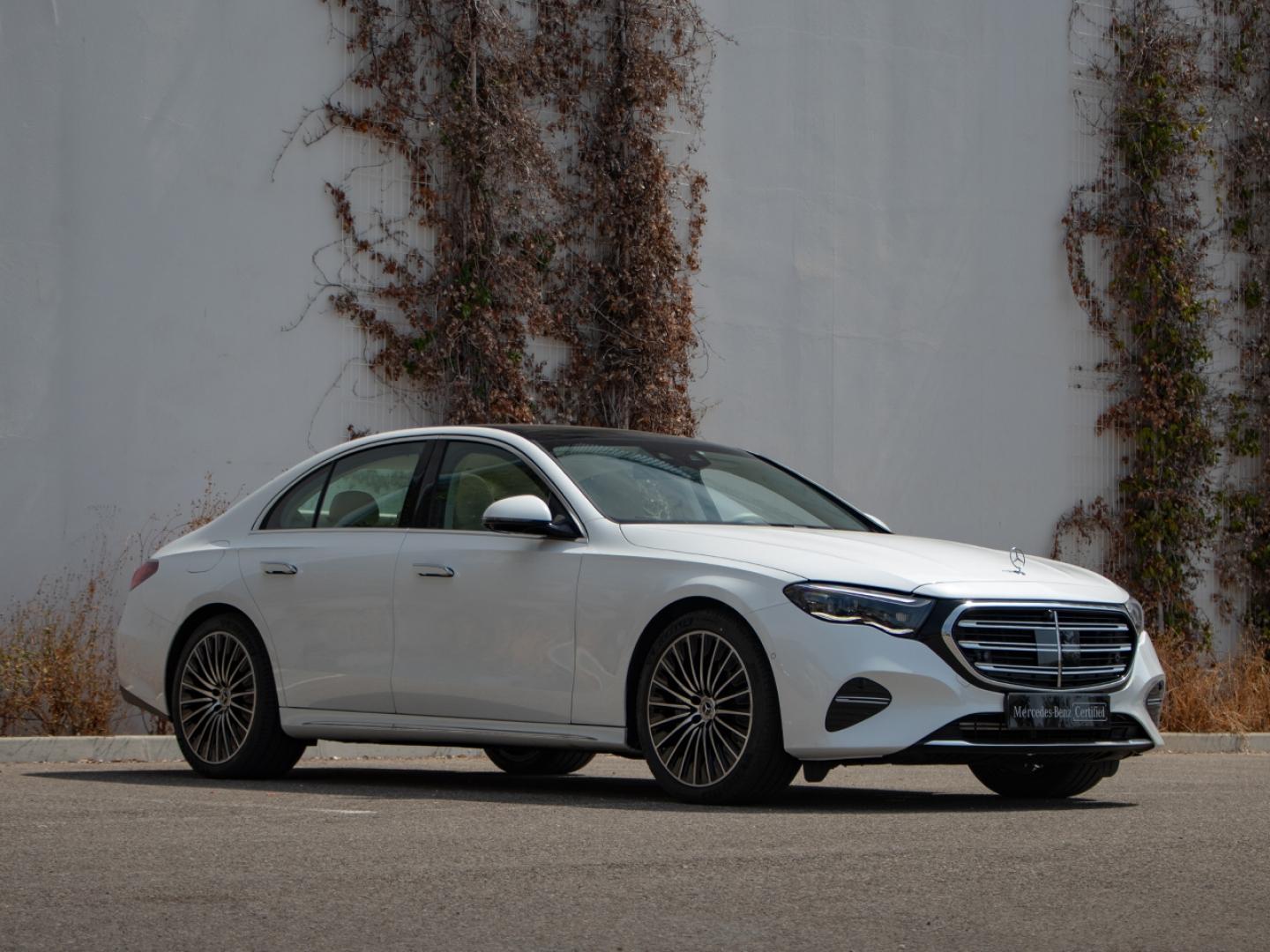 Image MERCEDES-BENZ Classe E 300 d e Hybrid EQ 197+129ch Exclusive Line 9G-Tronic