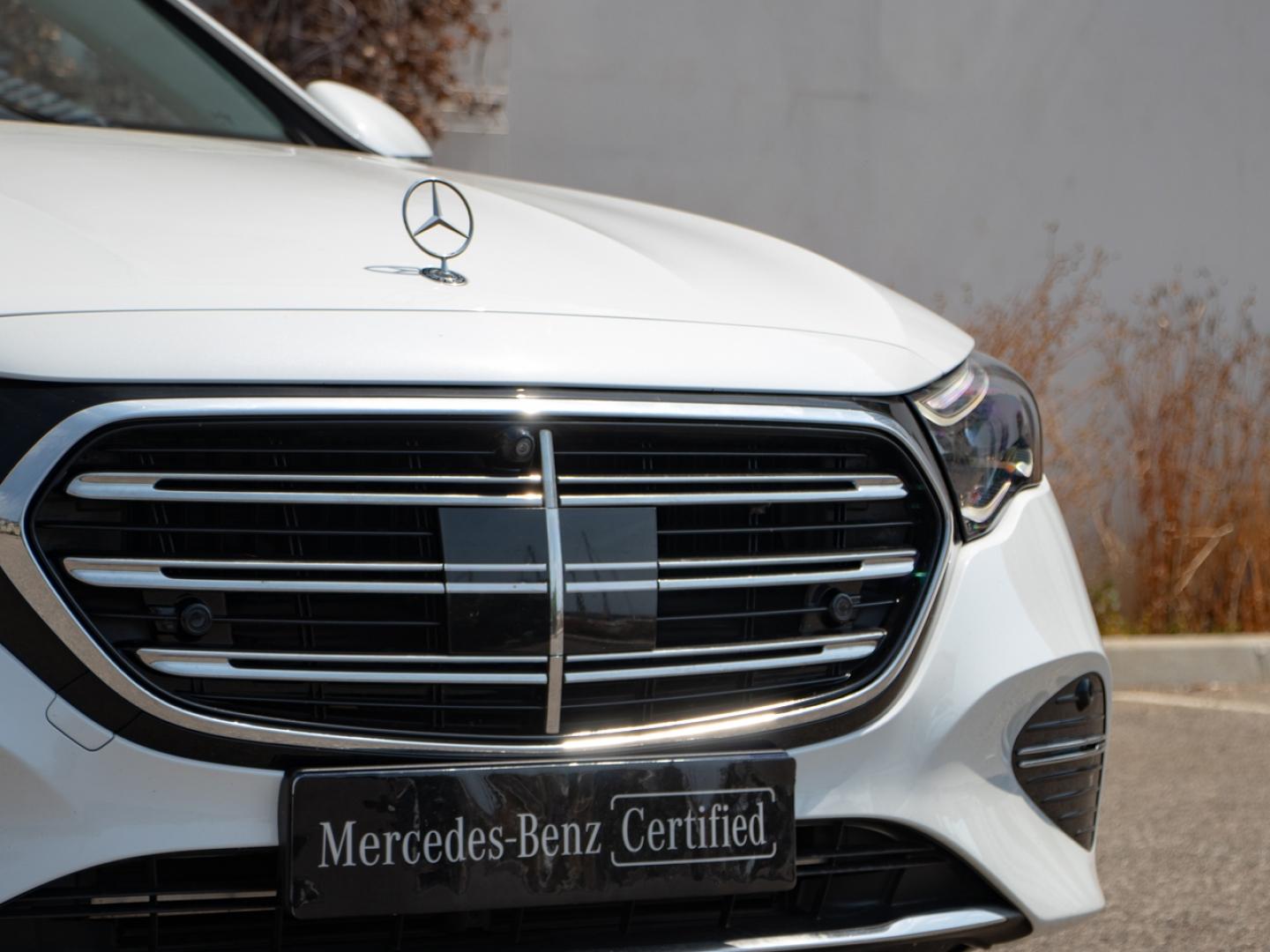 Image MERCEDES-BENZ Classe E 300 d e Hybrid EQ 197+129ch Exclusive Line 9G-Tronic